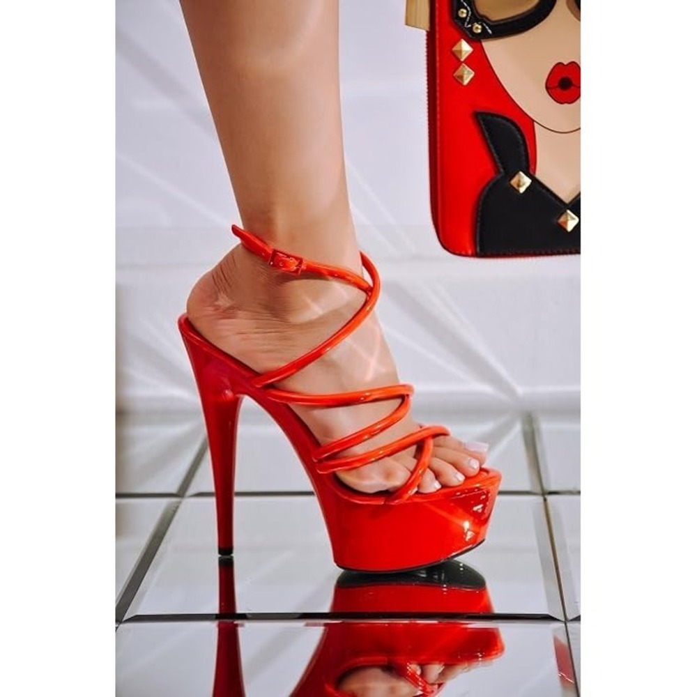 Cape Robbin Women's Platform Stiletto High Heels Red Strappy Sexy Heel NEW 6!